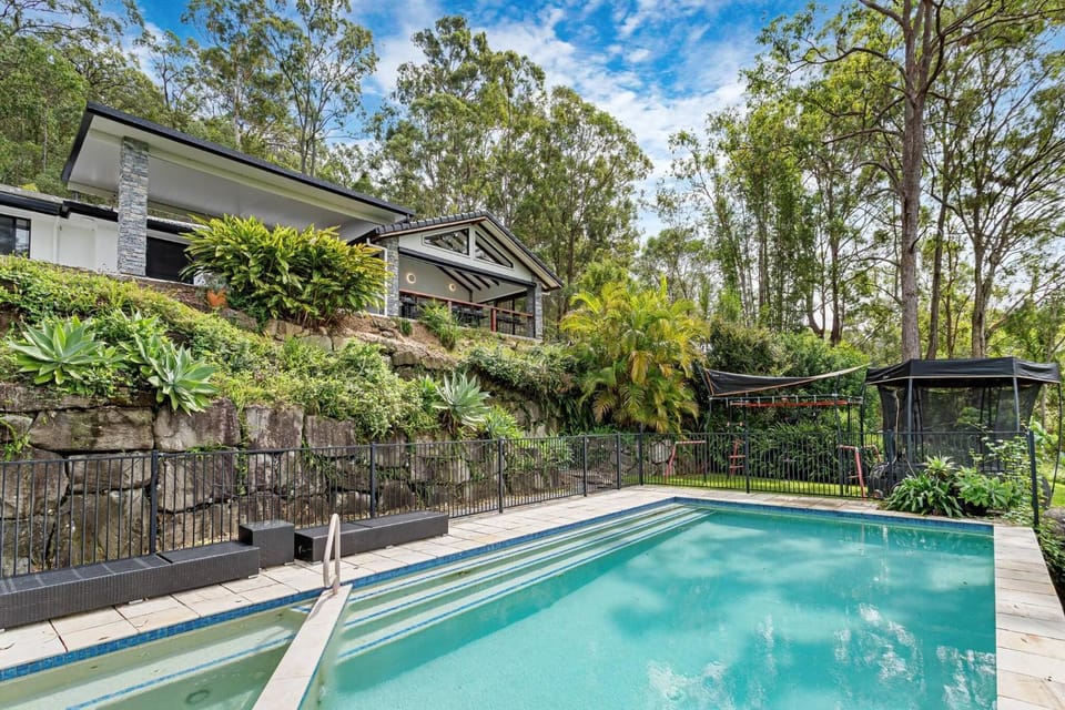 Garden, Swimming pool