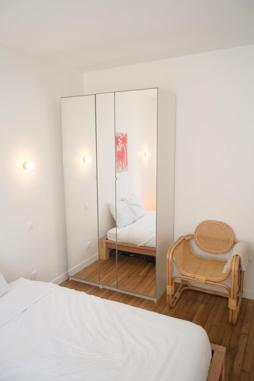 Elegant two-room apartment with garden, 10 min from La Défense Apartment in Puteaux