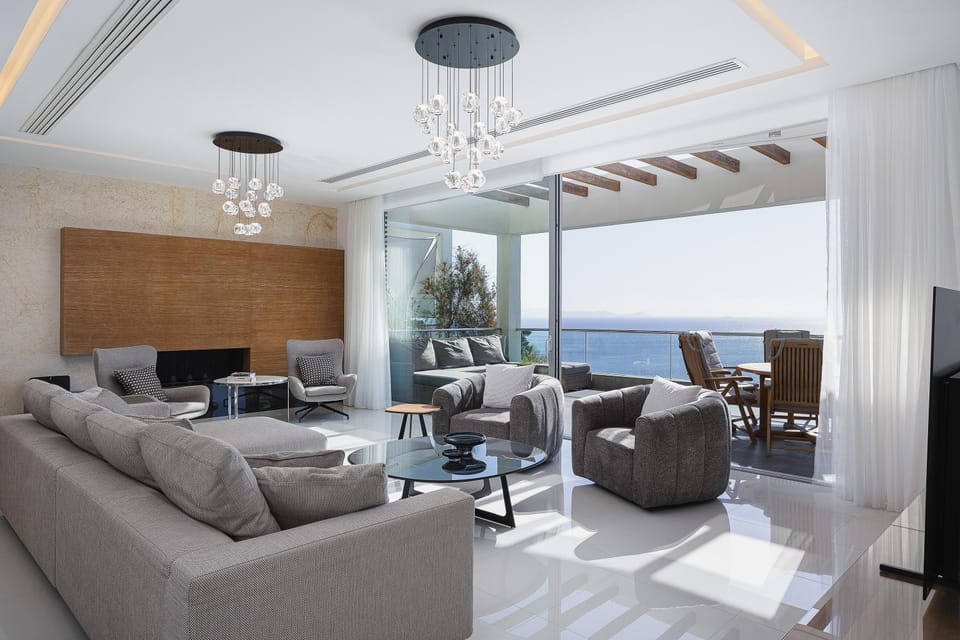 TV and multimedia, Living room, Sea view