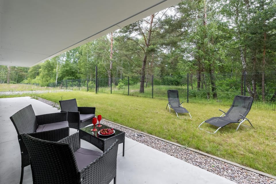 Patio, Natural landscape, Garden, Balcony/Terrace, Garden view, sunbed