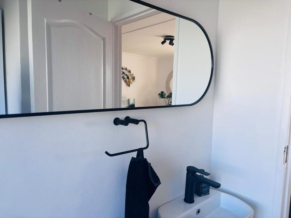 Stanley's Place at 212 Salerno Apartment in Cape Town