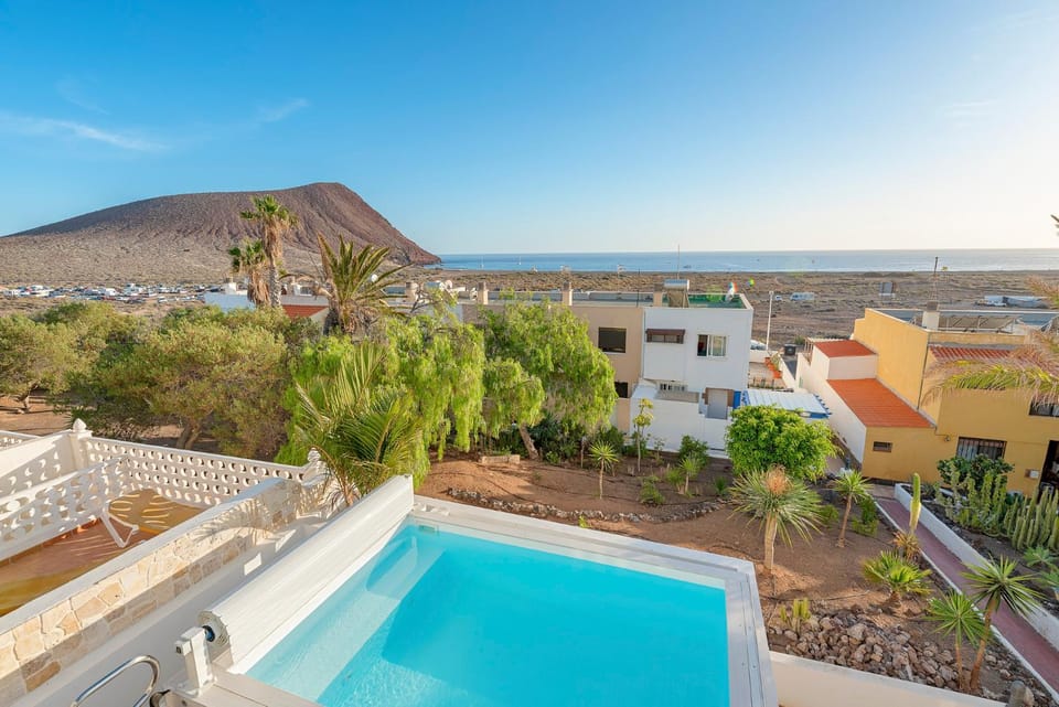 Natural landscape, Sea view, Swimming pool, Swimming pool