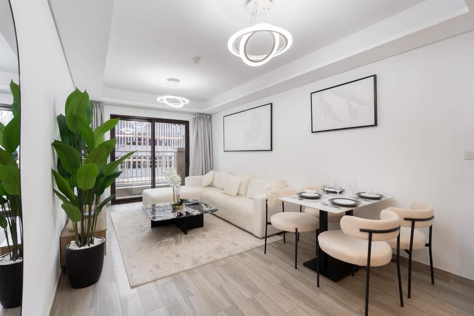 Stayshort - Sophisticated 1 Bedroom Apartment Sleeps 2 Apartment in Dubai