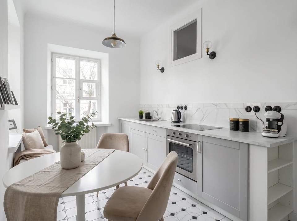 Coffee/tea facilities, Kitchen or kitchenette, Living room, Seating area, Dining area, dishwasher, minibar, oven, pet friendly, stove, toaster