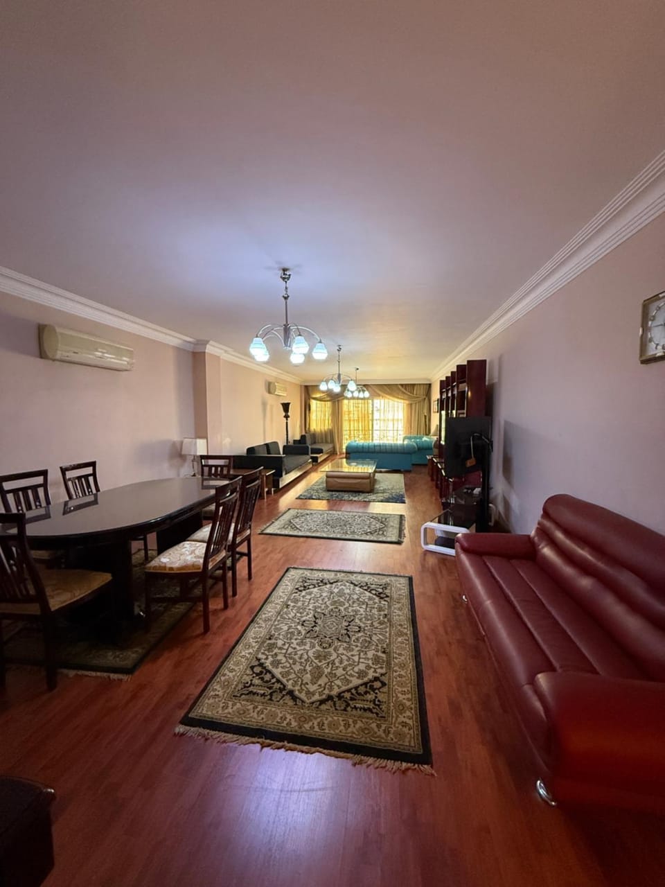Spacious 3BR Apartment - heart of Heliopolis - 15 min from Airport and 2 min from Heliopolis Sport Club Apartment in Cairo Governorate
