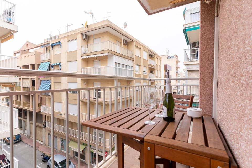 rentafive - Centro - Playa - Ascensor Apartment in Santa Pola
