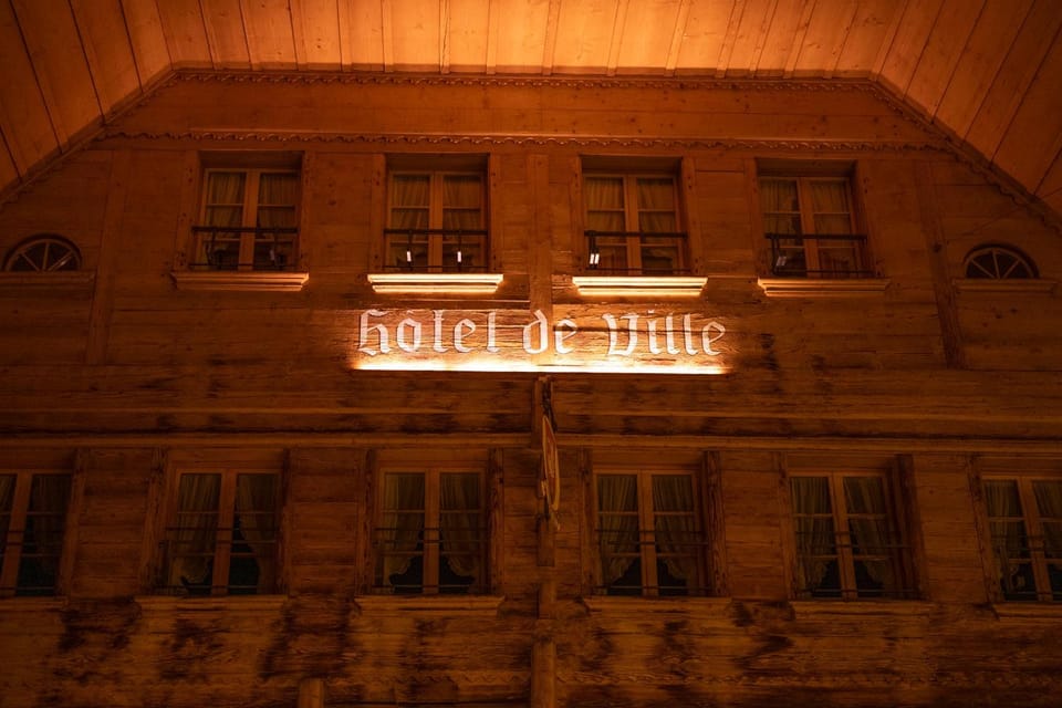 Property logo or sign