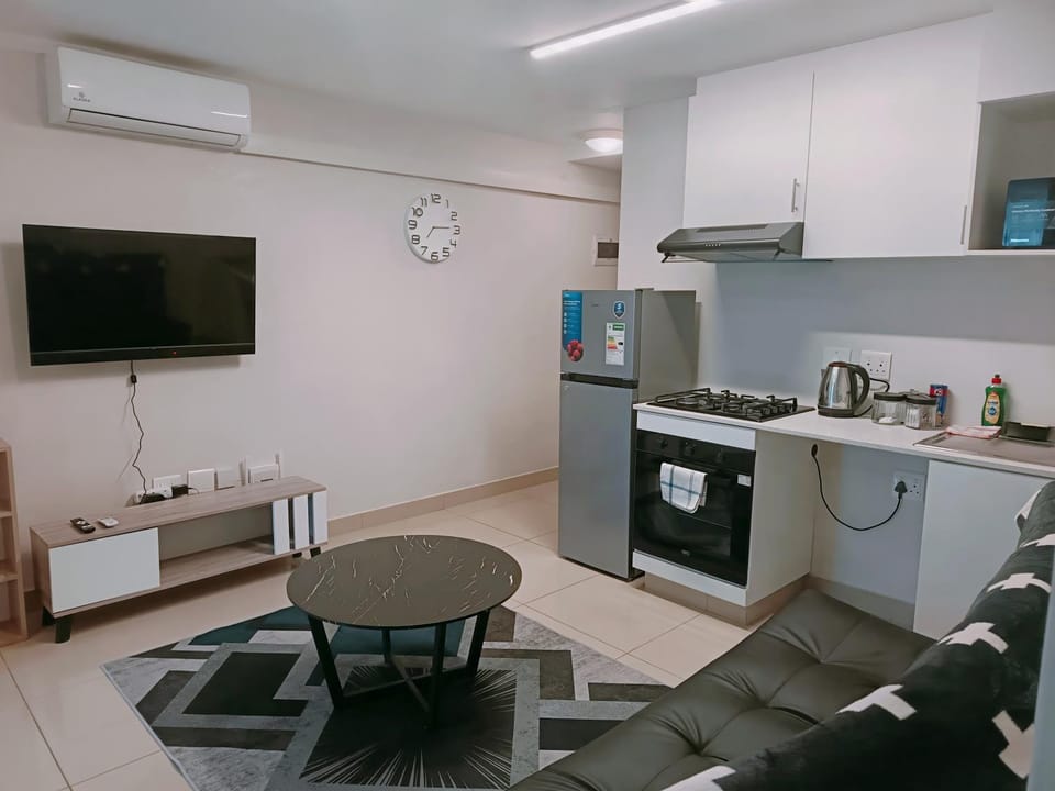 Modern Umhlanga Studio Apartment in Umhlanga
