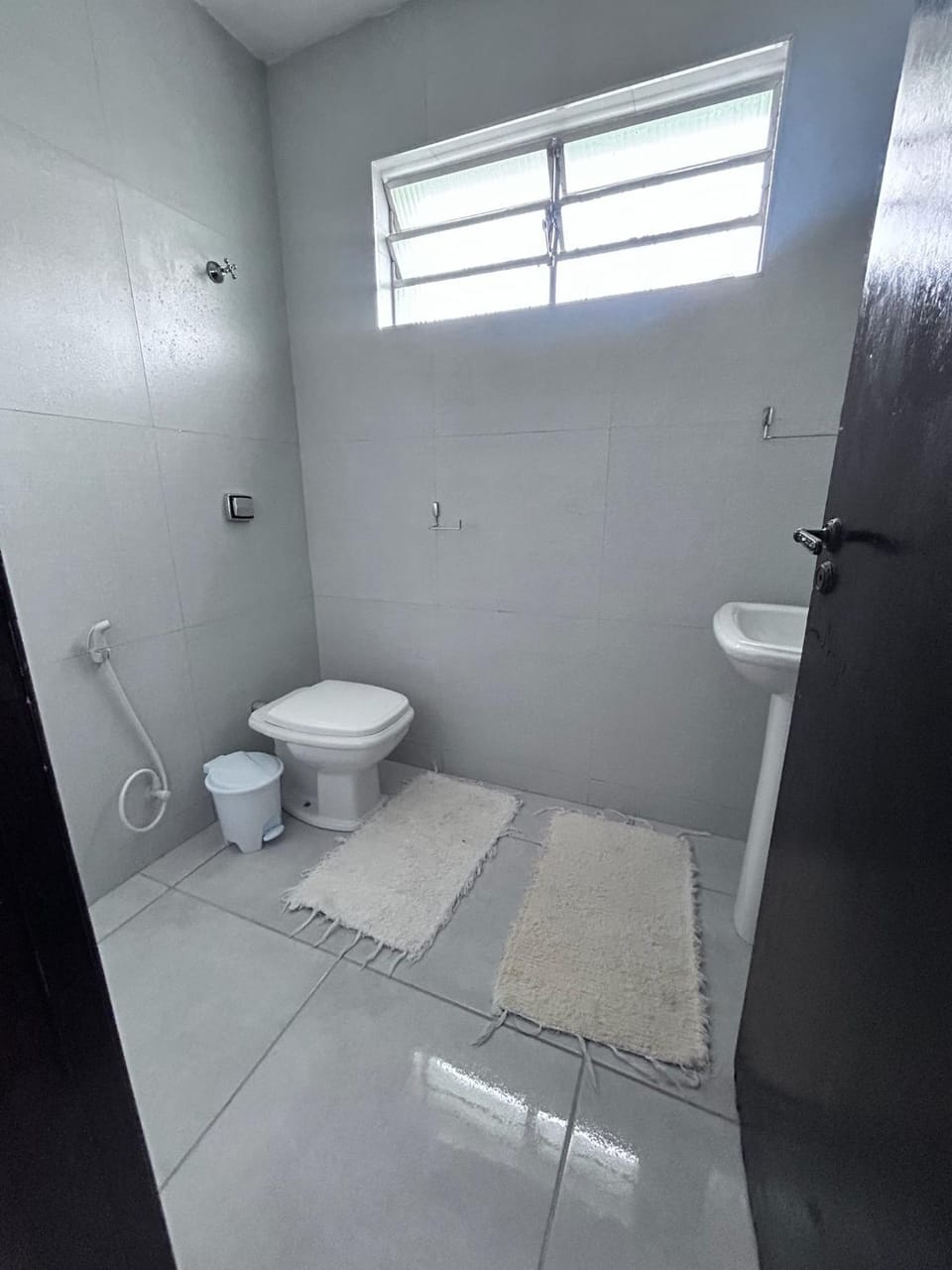 Toilet, bidet