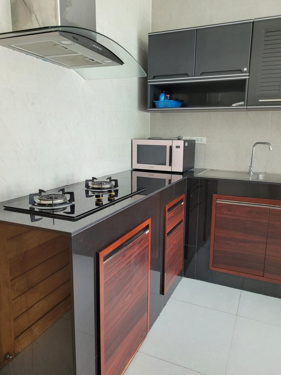 Kitchen or kitchenette, Breakfast, kitchen