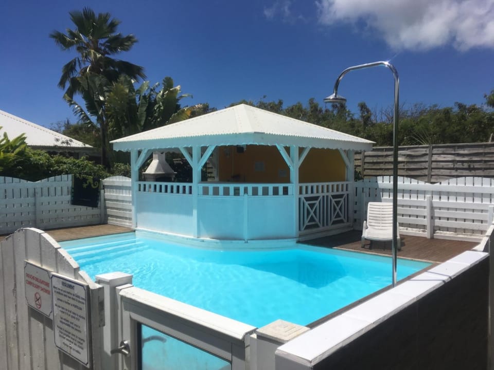 Bungalow Takaya Bambou House in Grande-Terre, Guadeloupe