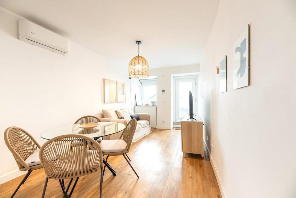 Liberdade Stylish Ground Floor Apartment in Lisbon
