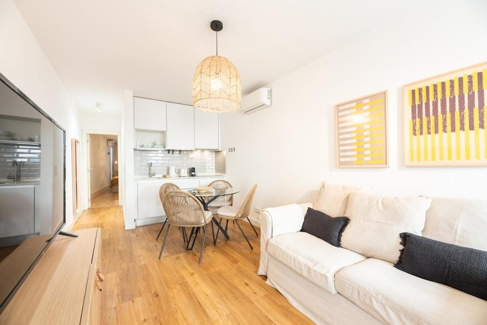 Liberdade Stylish Ground Floor Apartment in Lisbon