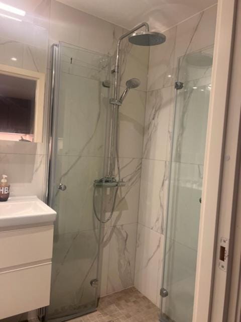 Furnished apartment with parking Apartment in Malmo