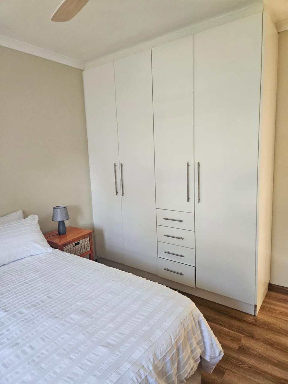 Bedroom, wardrobe