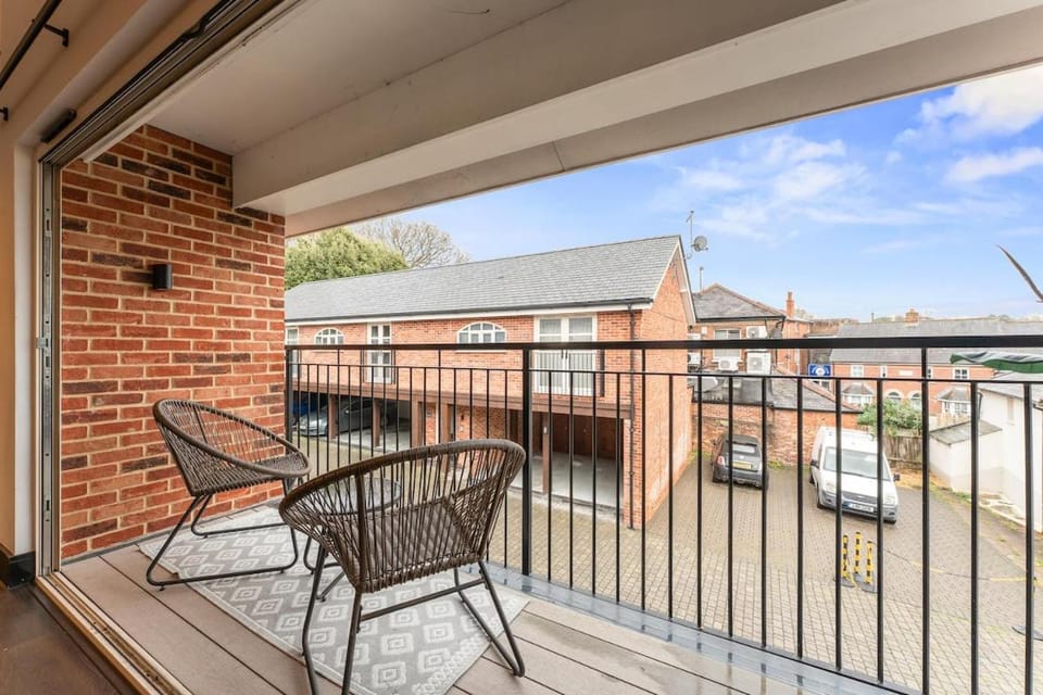 Keepers Cottage Apartment in Poole