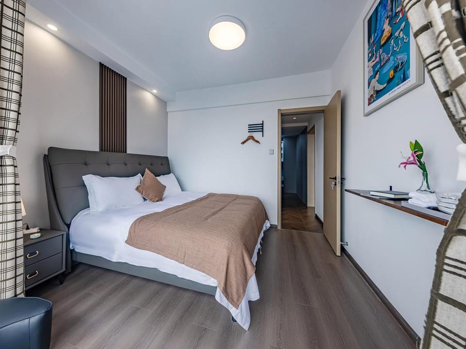 Bed, Bedroom