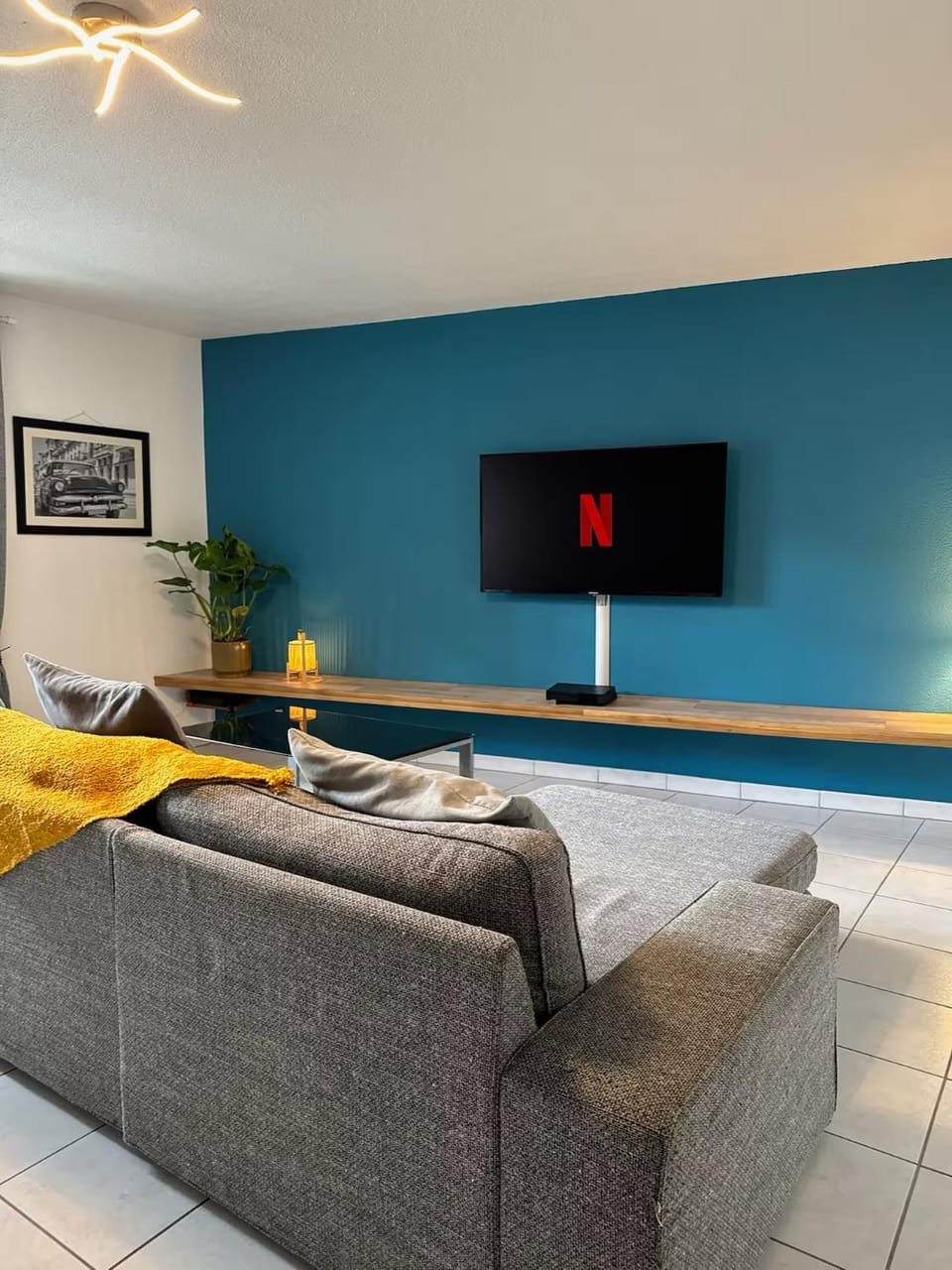 TV and multimedia, Living room, Seating area