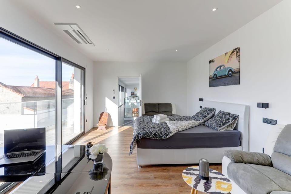 Villa Loft - Piscine - Climatisation Apartment in Auvergne-Rhône-Alpes