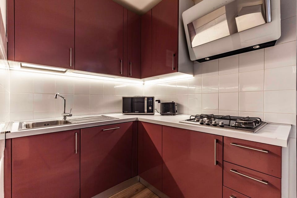 Kitchen or kitchenette