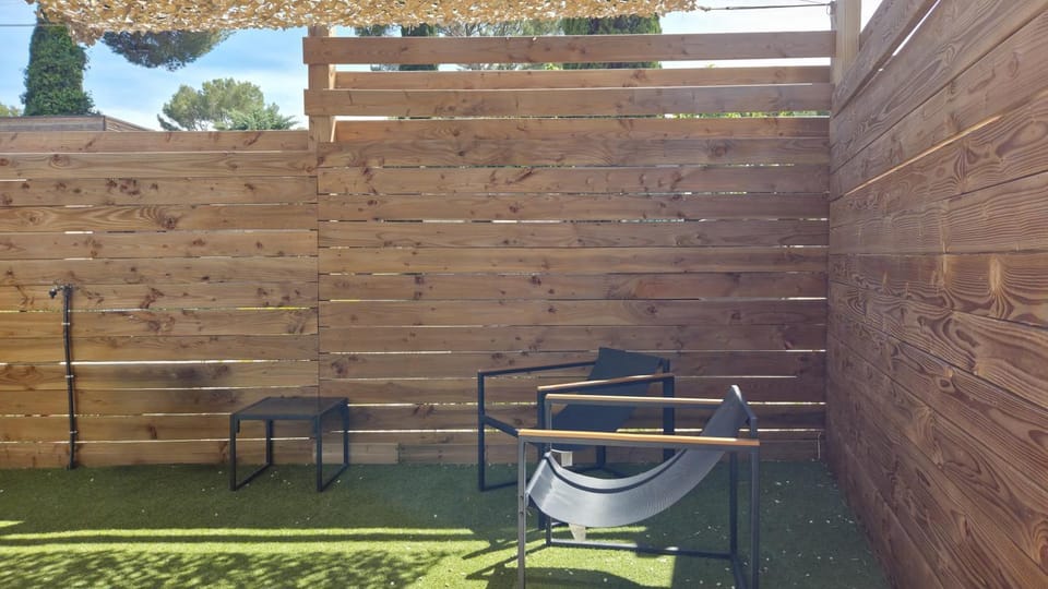 Bungalow Privé - Calme - Climatisation - Parking gratuit Apartment in Provence-Alpes-Côte d'Azur