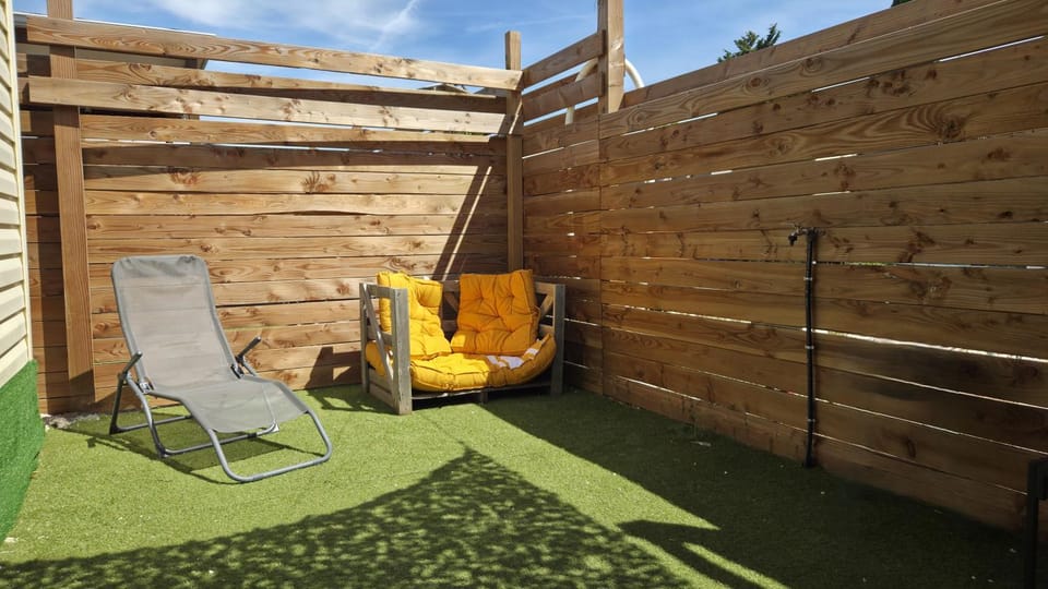 Bungalow Privé - Calme - Climatisation - Parking gratuit Apartment in Provence-Alpes-Côte d'Azur