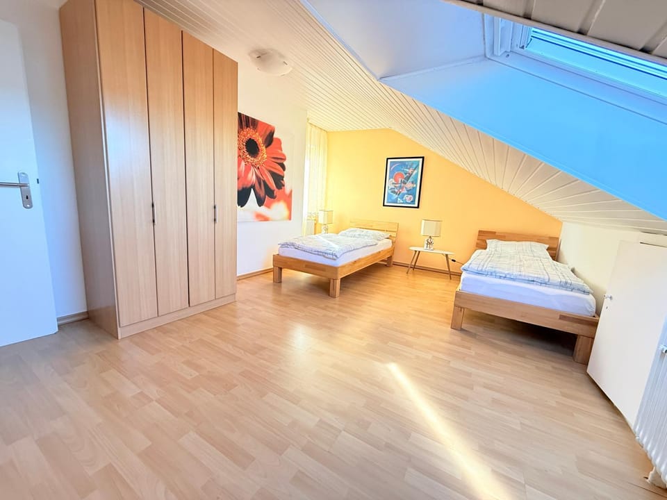 Bed, Bedroom, wardrobe