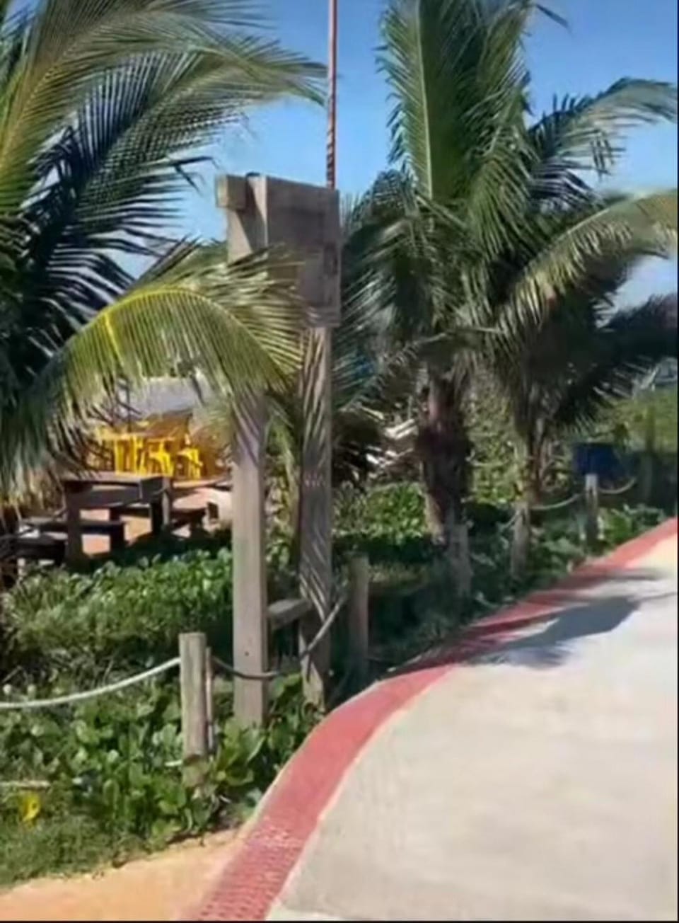 Apartamento em Jacaraipe a menos de 100 metros da praia Apartment in Serra