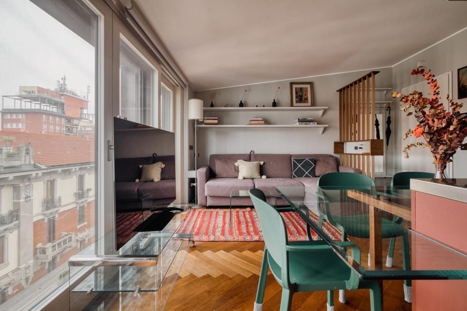 Living room, Dining area