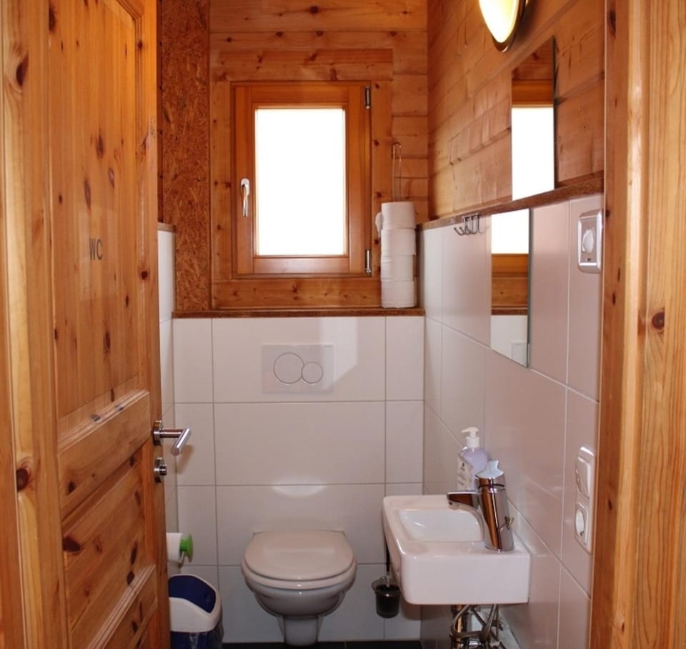 NabeDi-Blockhaus House in Heimbach