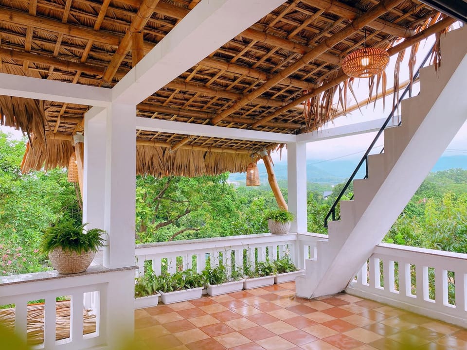 Vườn Trên Đồi Retreat Villa Nature lodge in Hanoi