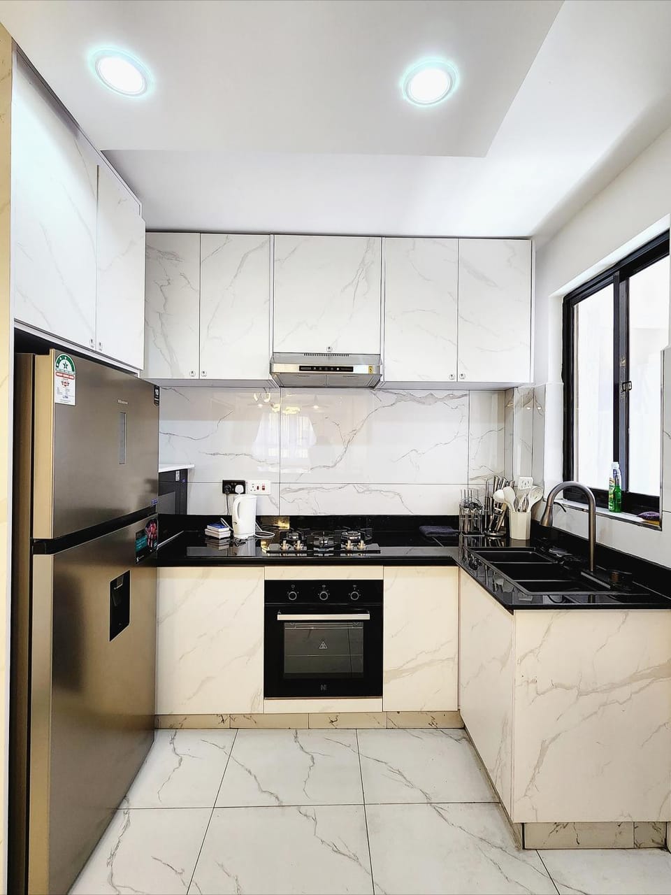 Kitchen or kitchenette, kitchen, kitchen