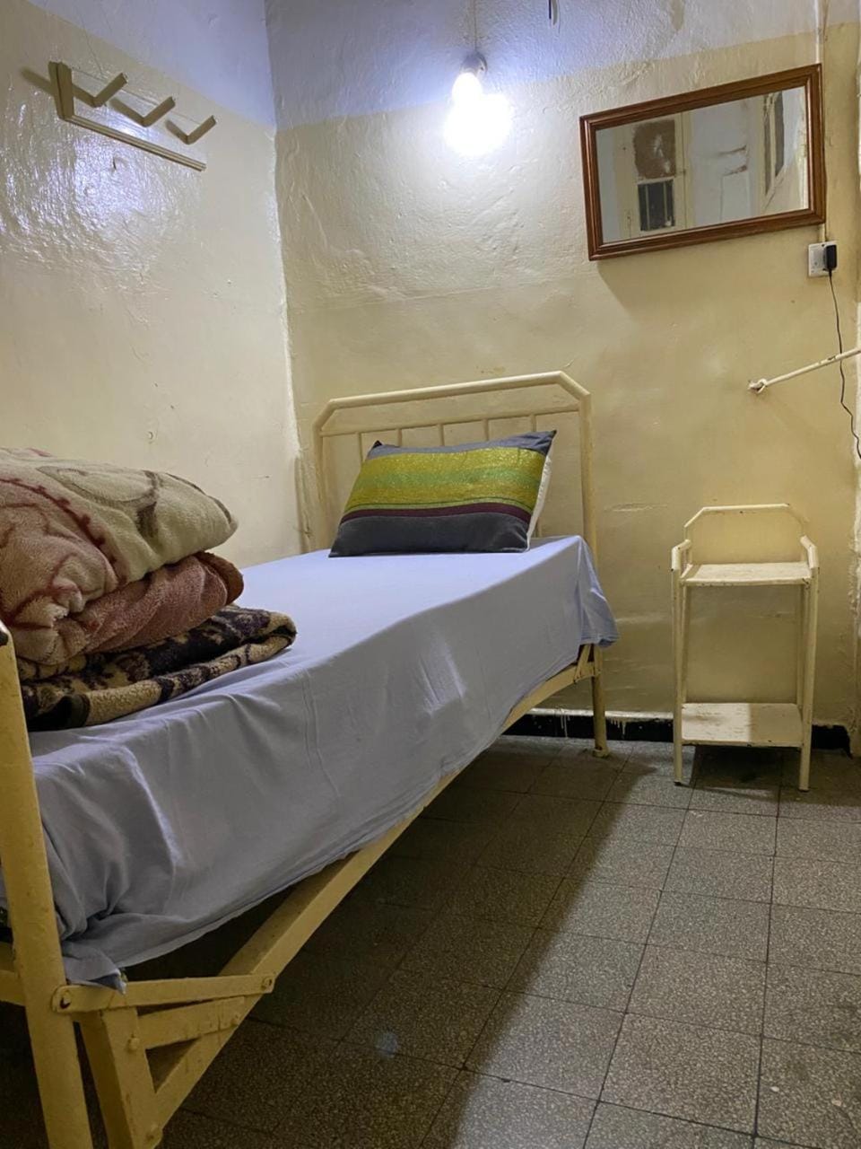 Hôtel des Alliés Capsule hotel in Tunis