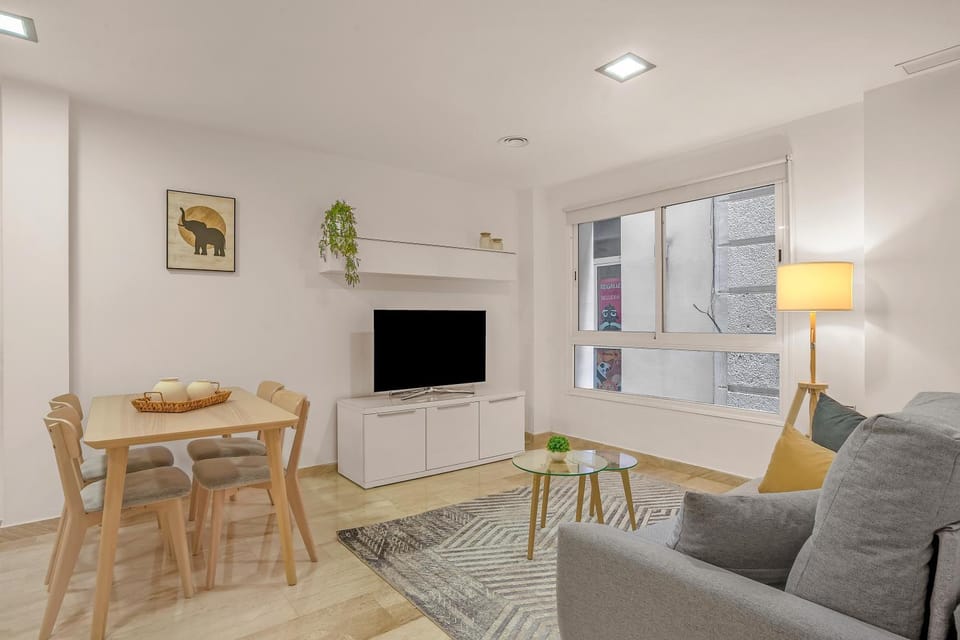 TV and multimedia, Living room, Dining area