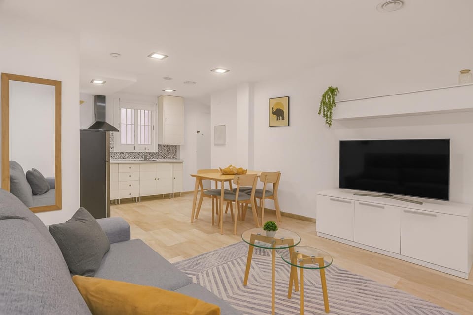 Living room, kitchen