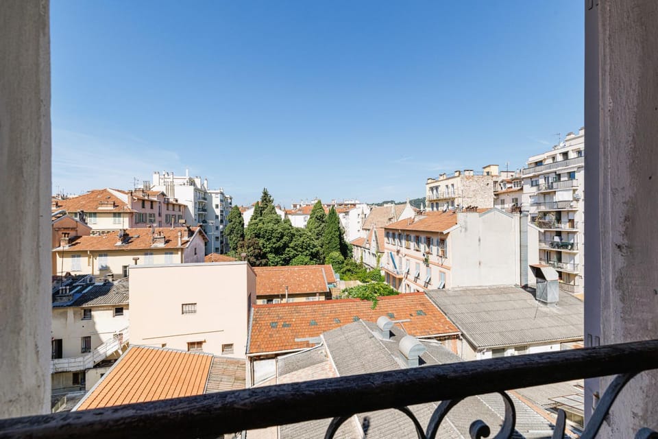 Day, View (from property/room), Inner courtyard view