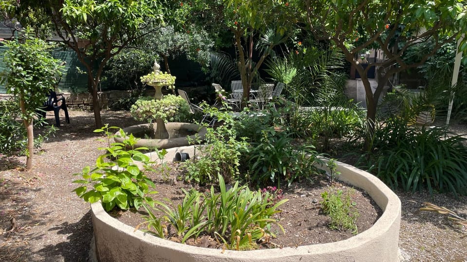 Garden, Garden view