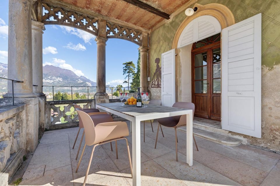Property building, Living room