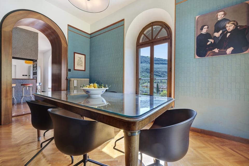 Property building, Living room