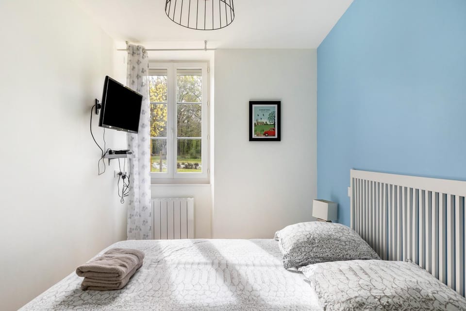 Living room, Bedroom