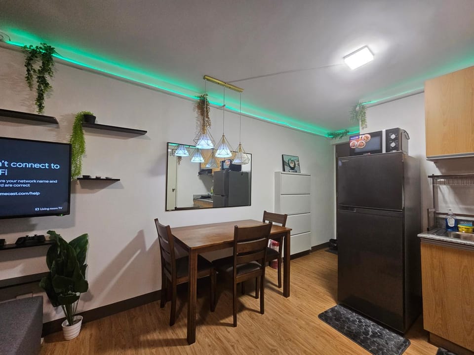 TV and multimedia, Dining area, oven