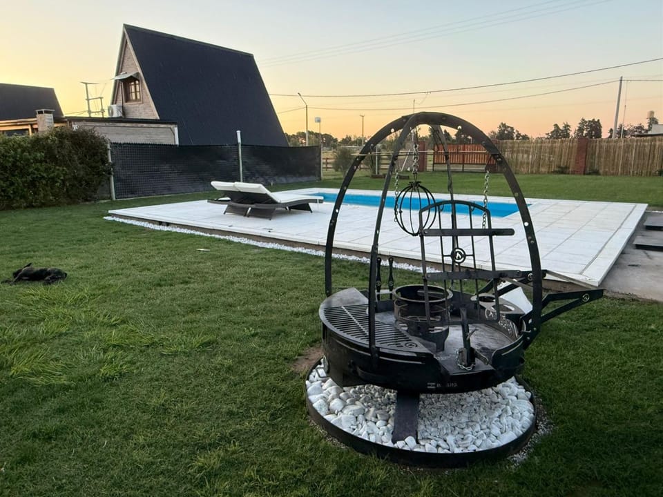 Patio, Natural landscape, BBQ facilities, Swimming pool, Inner courtyard view