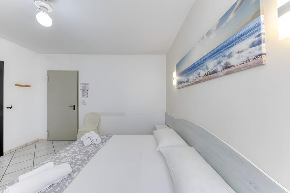 Property building, Living room, Bedroom