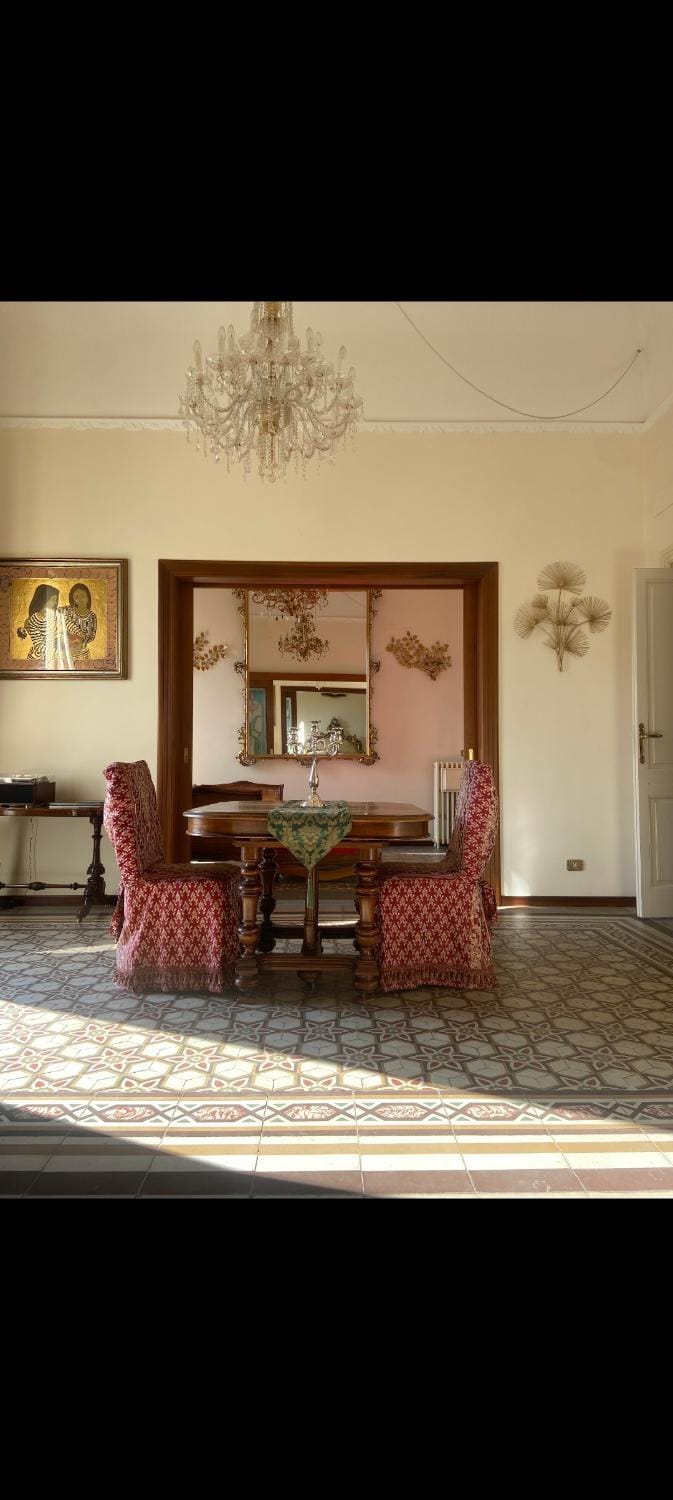 Seating area