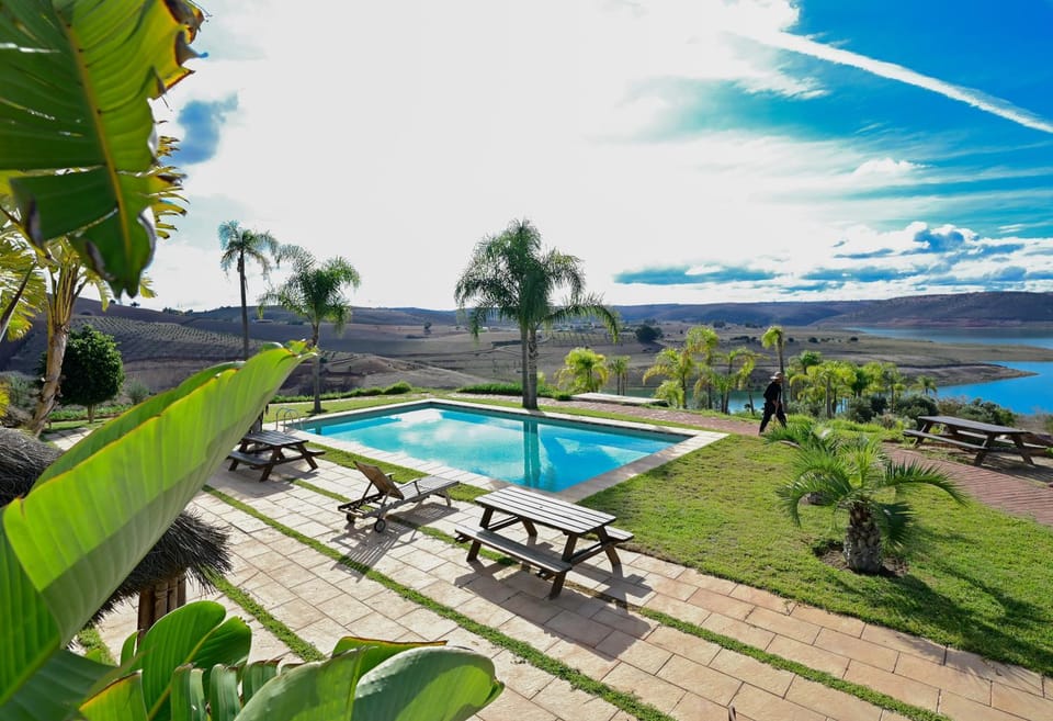 Lake view, Swimming pool