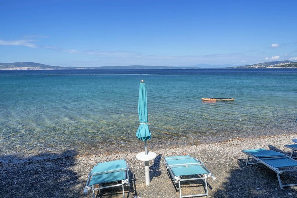 Bruno 42 Apartment Apartment in Lika-Senj County