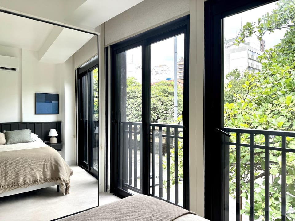 Bed, Natural landscape, View (from property/room), Balcony/Terrace, Photo of the whole room, Bedroom
