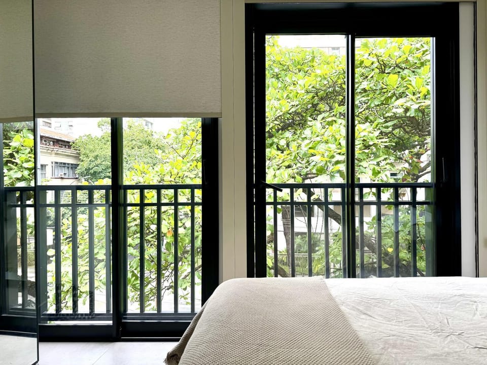 Garden, View (from property/room), Balcony/Terrace, Bedroom