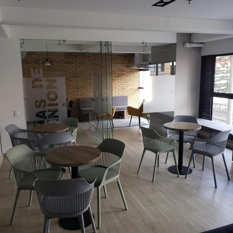 Property building, Seating area