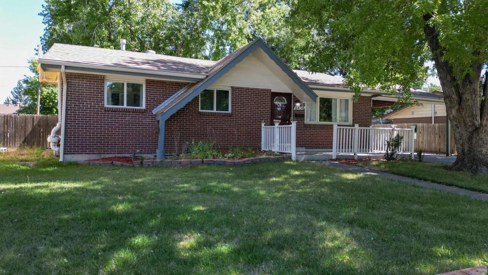 Property building, Spring, Day